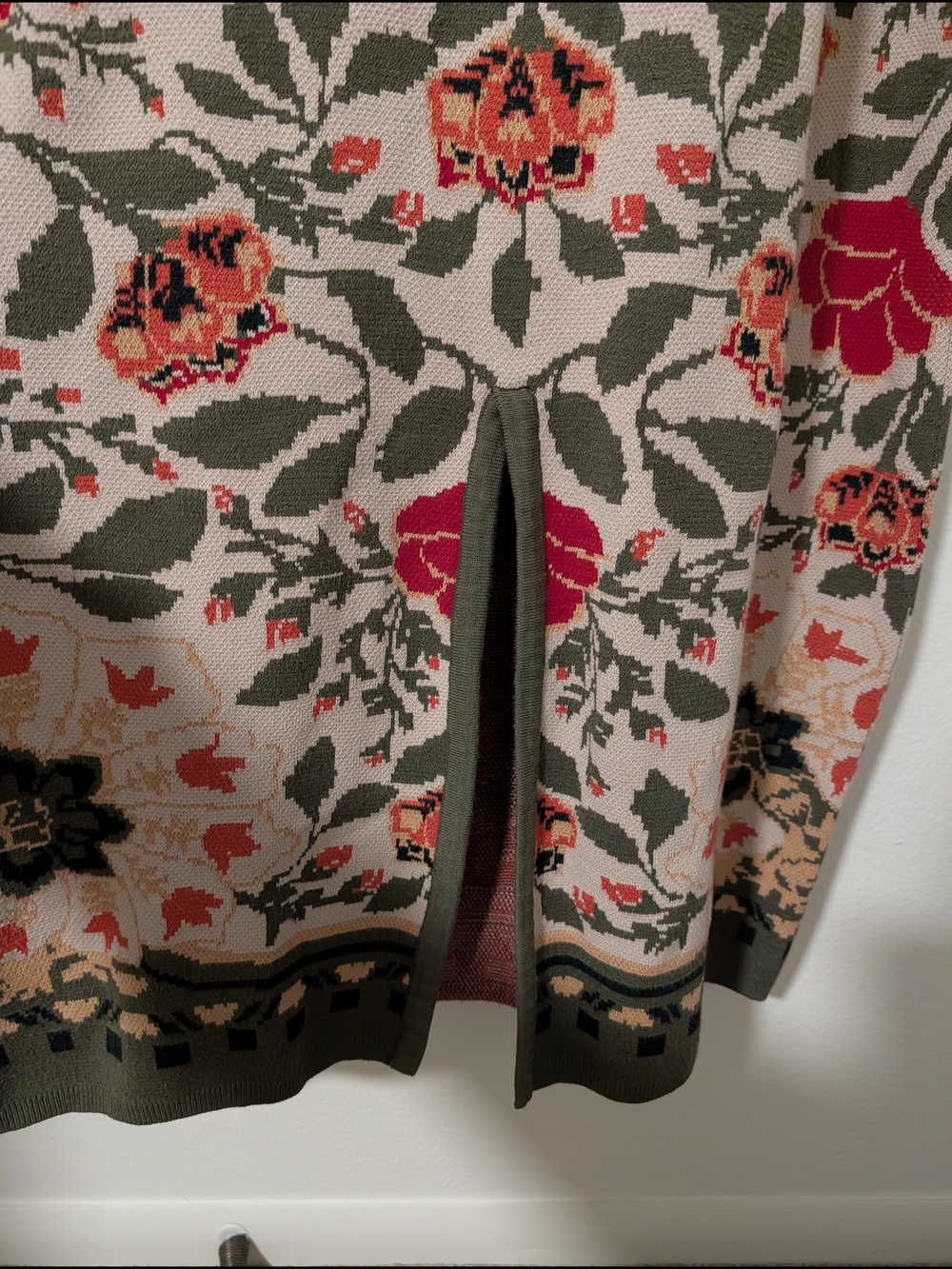 Farm Rio Garden Tapestry Floral Knit Midi Dress Size L - Picture 9 of 10